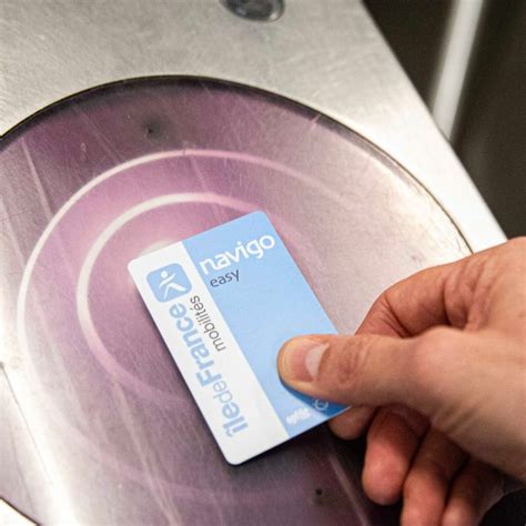 can you use contactless card on paris metro|does Paris metro still use tickets.